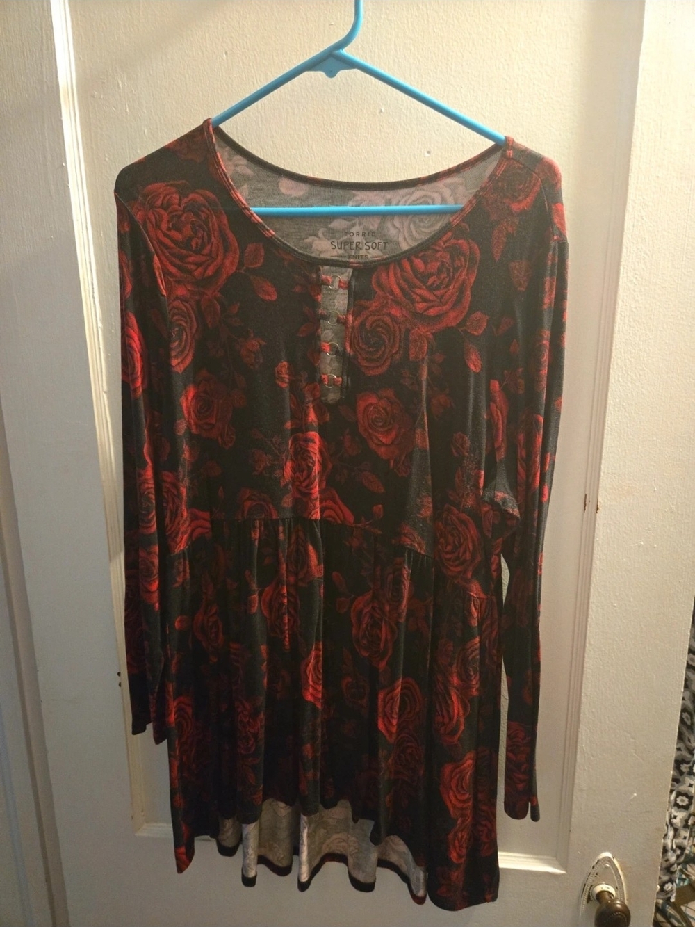 torrid Black Tunic with Red Rose Print